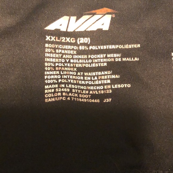 SOLD ✔️❌ Avia Capri Leggings - Picture 4 of 4